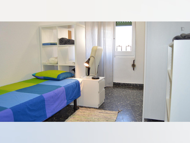 Spain furnished Room in Valencia, Valencia